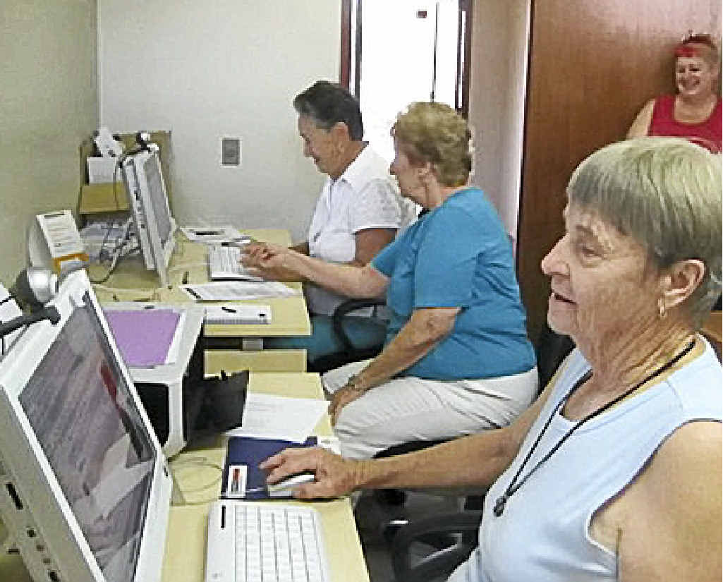 WEB WORLD: Ipswich SeniorNet runs classes to help seniors keep up with new technology. WEB WORLD: Ipswich SeniorNet runs classes to help seniors keep up with new technology.